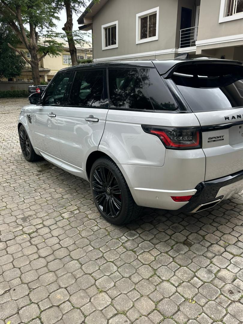 Range Rover Sports Autobiography