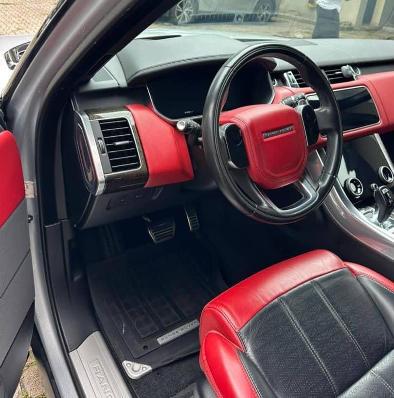 Range Rover Sports  - View 3