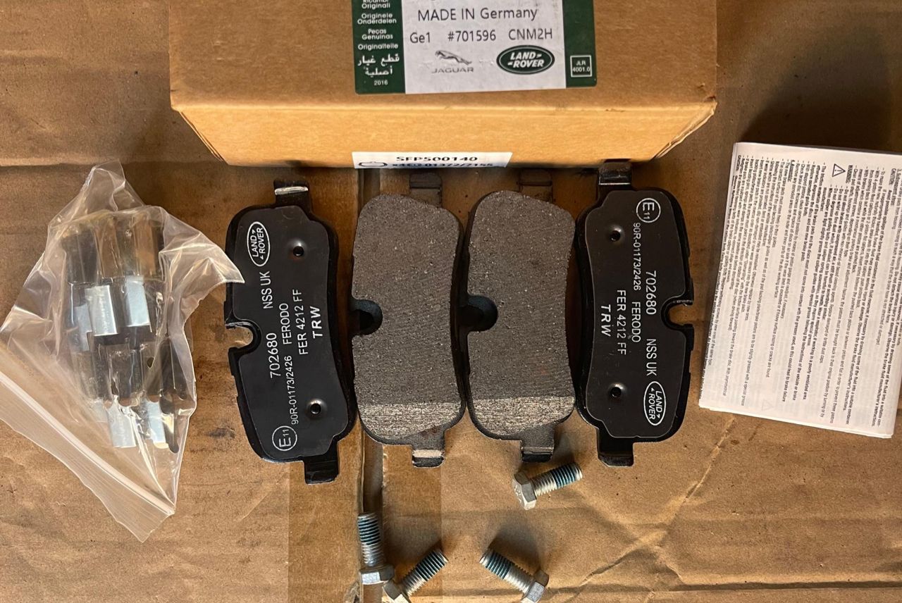 Brake pads - View 2