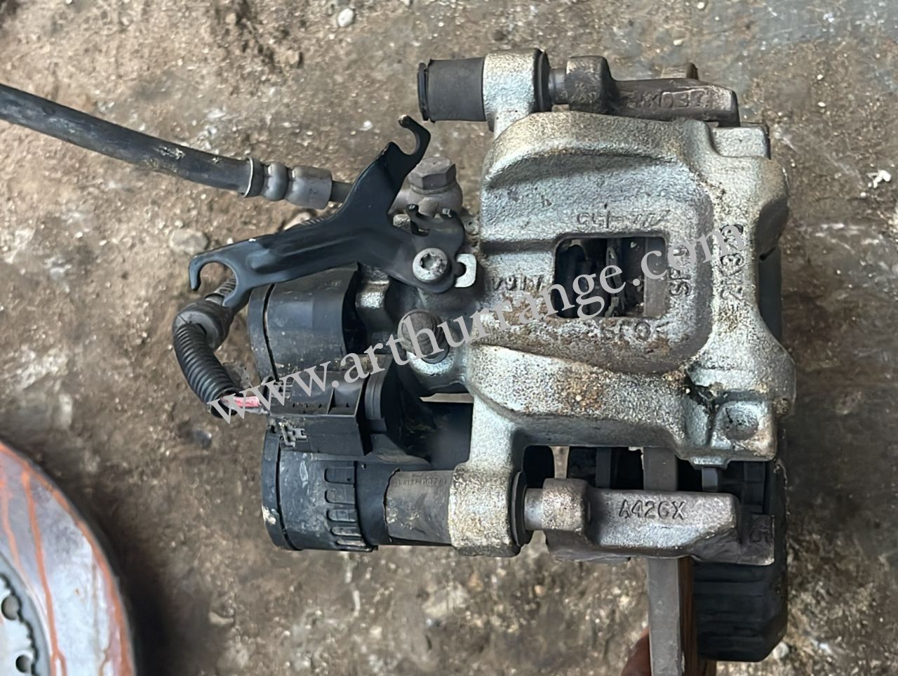 Caliper - View 3