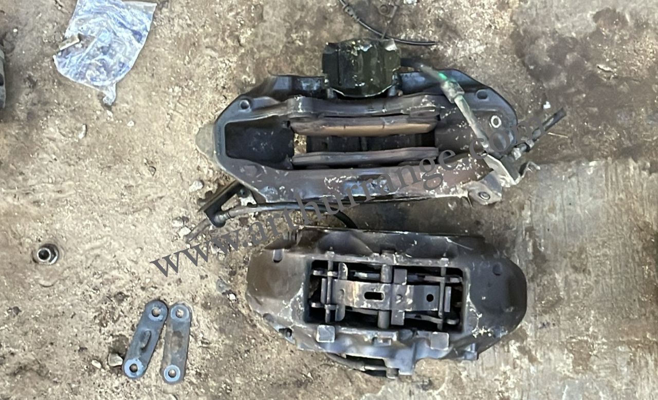 Caliper - View 3