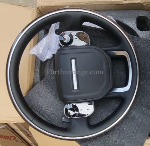 Steering wheel  Evoque 2012-2017 - View 2