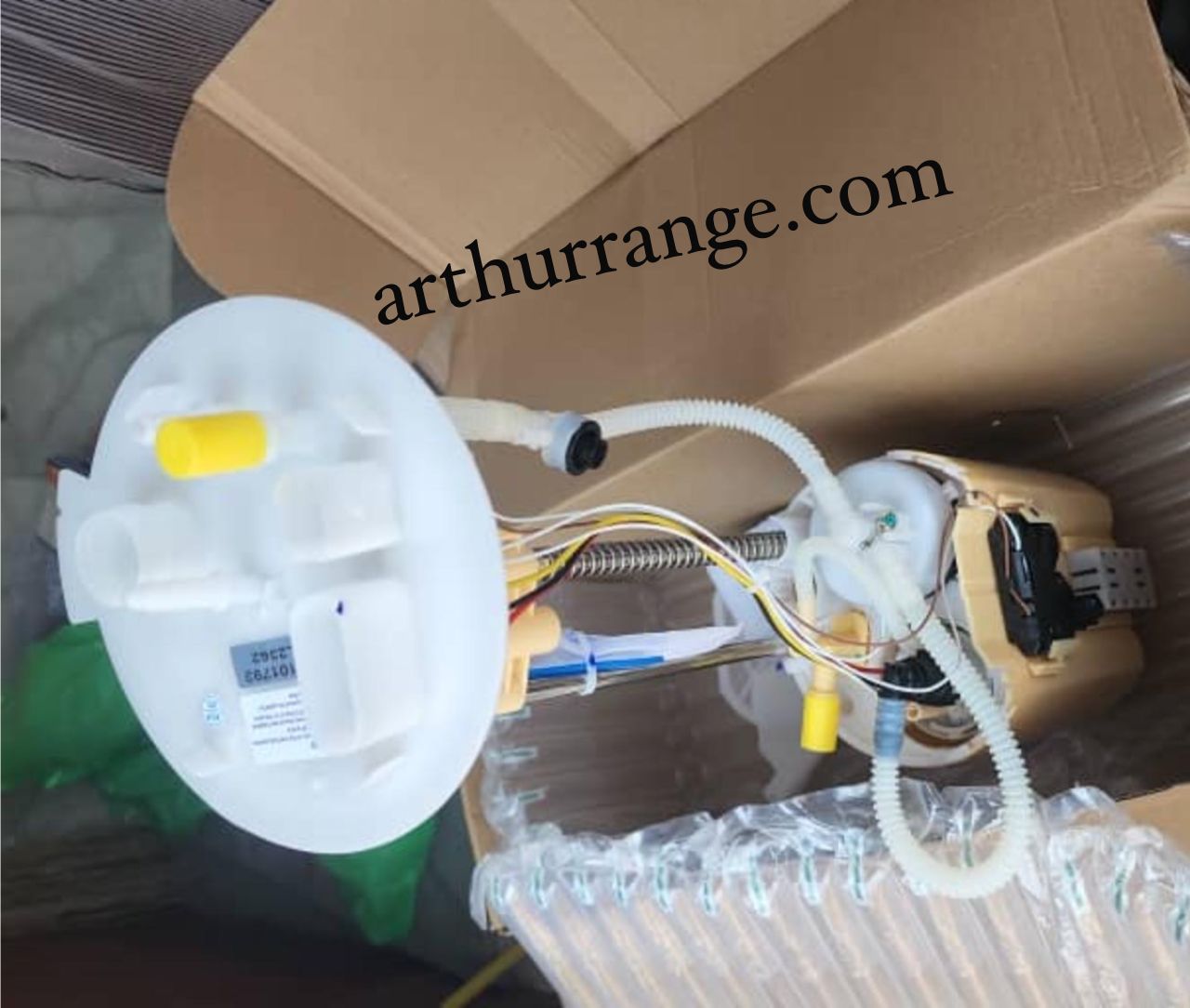 Complete Fuel Pump Sports / Vogue 2018-2020 - View 3