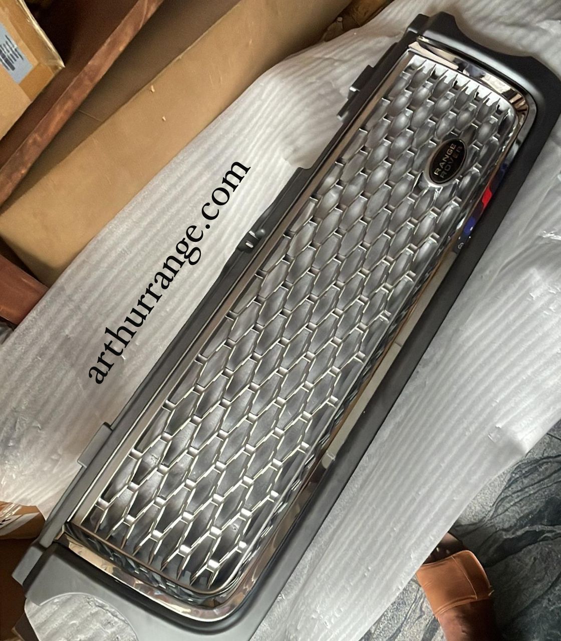 Front Grill  Vogue 2012 - View 3