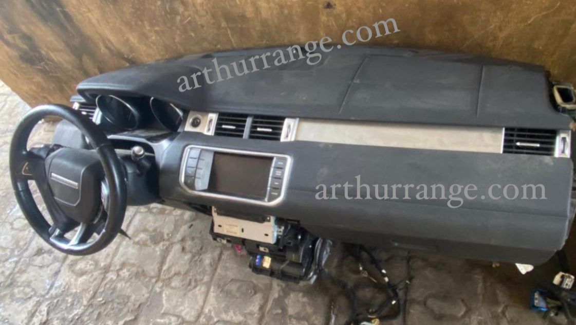 Complete Dashboard Evoque 2012-2016 - View 4