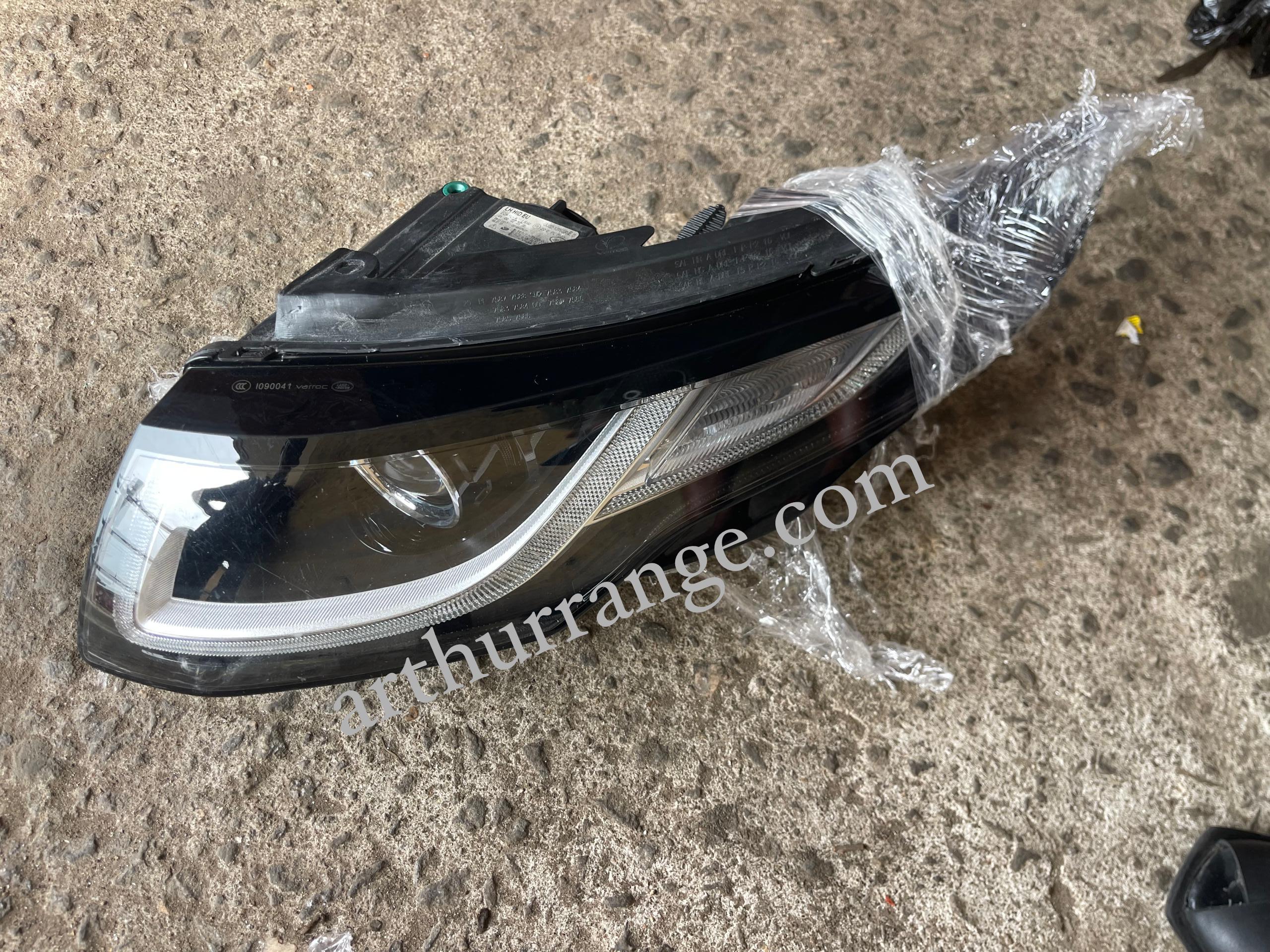 Headlights Evoque 2016